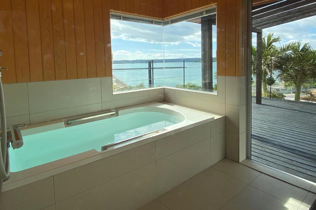 Aletta Kouri resort Kunigami Exteriör bild